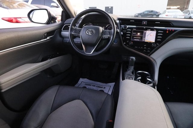 2020 Toyota Camry Hybrid XLE
