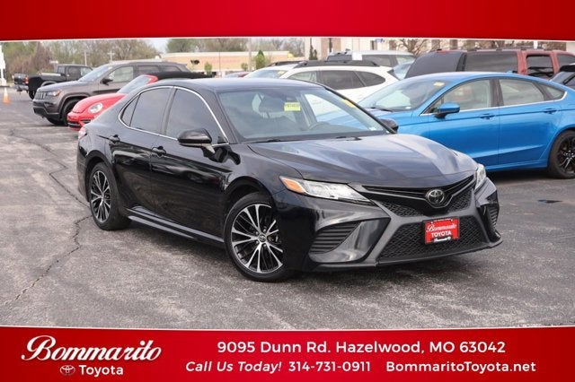 2020 Toyota Camry SE