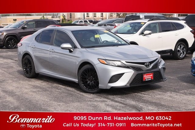 2020 Toyota Camry SE