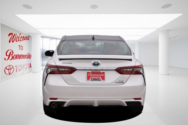 2021 Toyota Camry Hybrid XSE