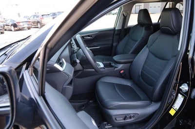 2025 Toyota RAV4 Hybrid XLE Premium
