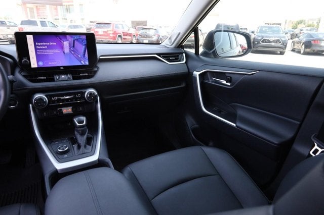 2025 Toyota RAV4 Hybrid XLE Premium