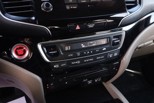 2022 Honda Pilot Touring 8-Passenger