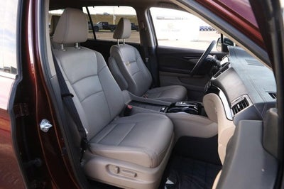 2022 Honda Pilot Touring 8-Passenger