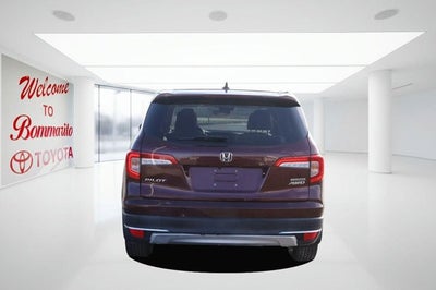 2022 Honda Pilot Touring 8-Passenger