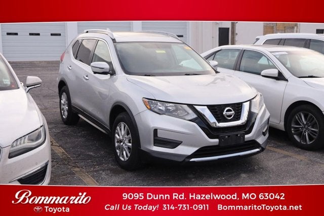 2017 Nissan Rogue SV