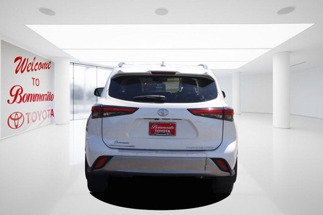 2021 Toyota Highlander Platinum