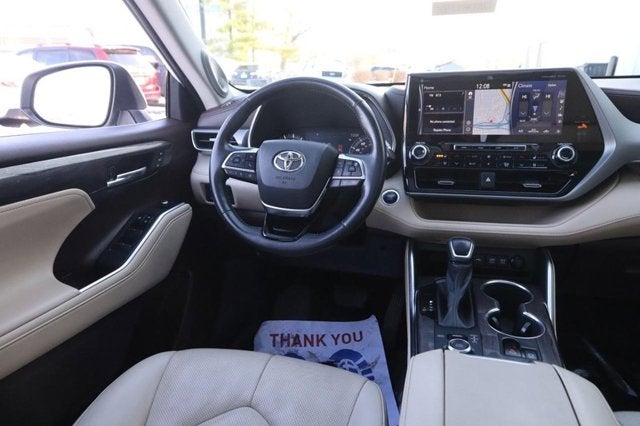 2021 Toyota Highlander Platinum