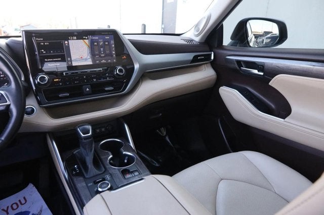 2021 Toyota Highlander Platinum