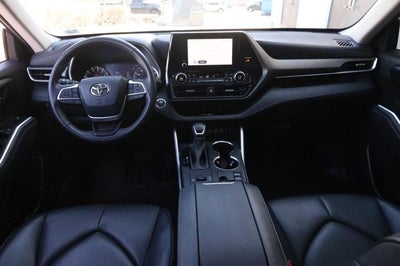 2023 Toyota Highlander LE