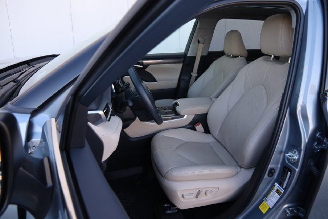 2024 Toyota Highlander Platinum