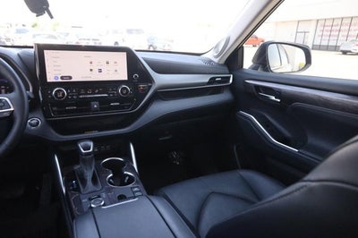 2023 Toyota Highlander Limited