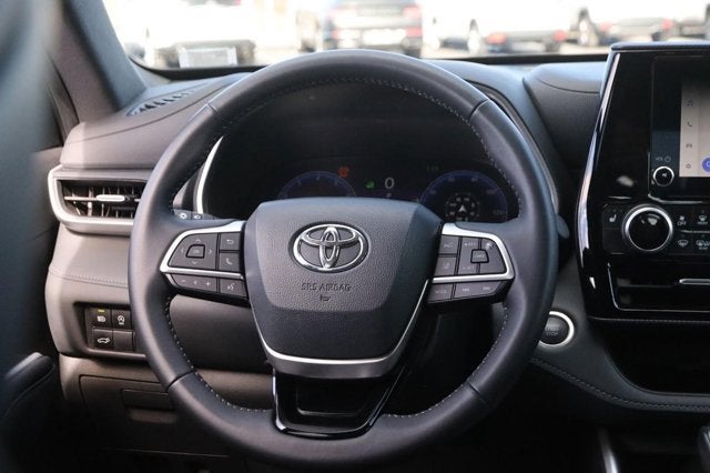 2025 Toyota Highlander XSE