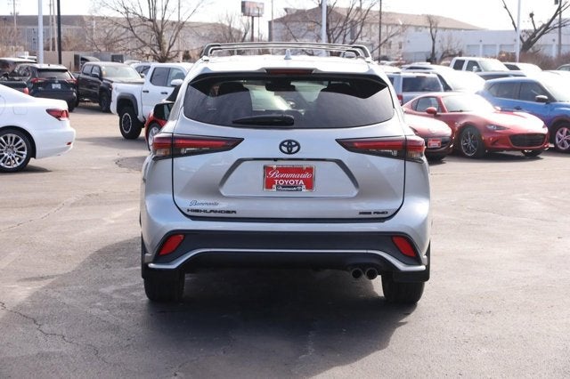 2025 Toyota Highlander XSE