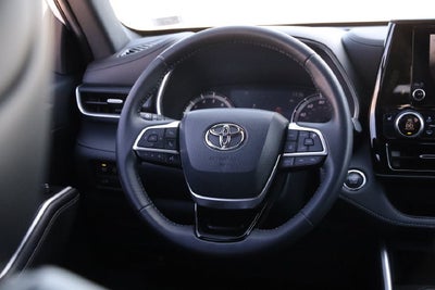 2023 Toyota Highlander XSE