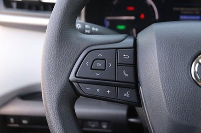2025 Toyota Sienna LE