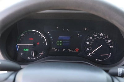 2025 Toyota Sienna LE