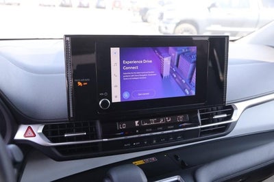 2025 Toyota Sienna LE