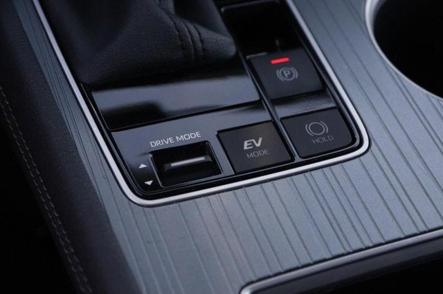 2025 Toyota Sienna LE