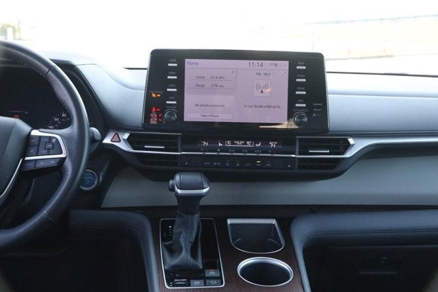 2024 Toyota Sienna XLE