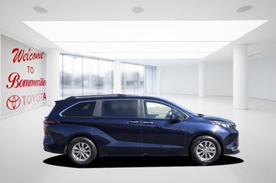 2024 Toyota Sienna XLE