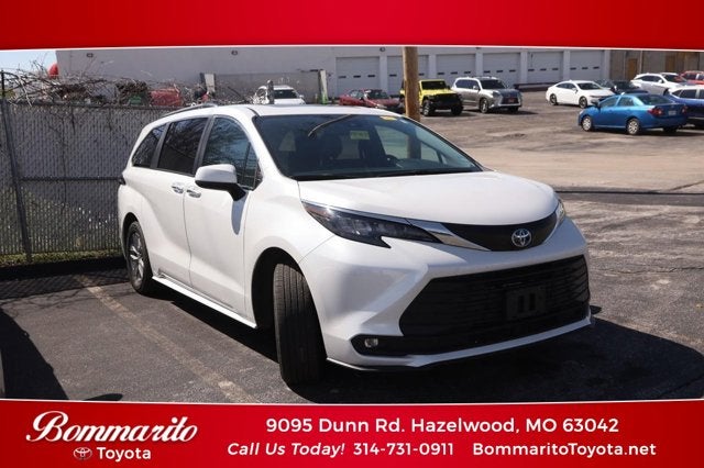 2025 Toyota Sienna XLE