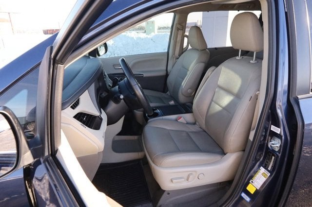 2020 Toyota Sienna Limited Premium