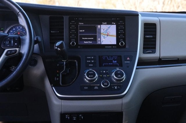 2020 Toyota Sienna Limited Premium