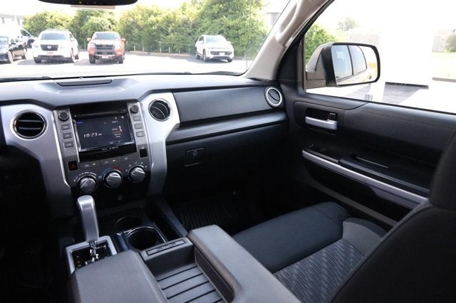2019 Toyota Tundra 2WD SR5