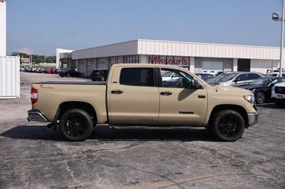2019 Toyota Tundra 2WD SR5