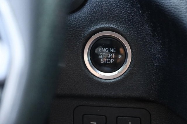 2022 Toyota Tundra 4WD SR5