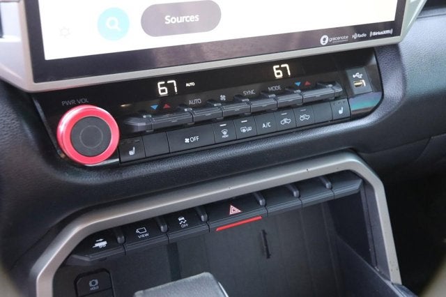 2022 Toyota Tundra 4WD SR5
