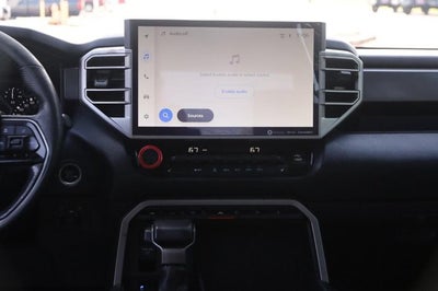 2022 Toyota Tundra 4WD SR5