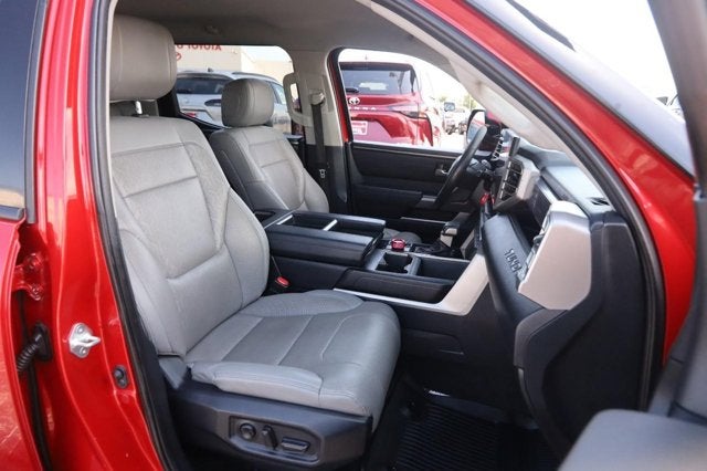 2022 Toyota Tundra 4WD SR5