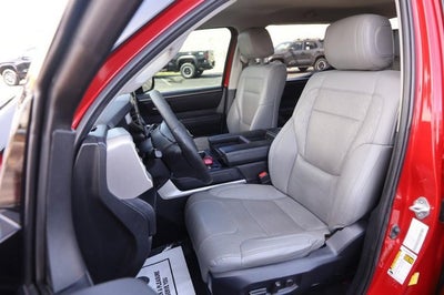 2022 Toyota Tundra 4WD SR5