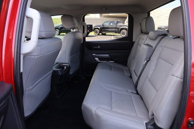 2022 Toyota Tundra 4WD SR5