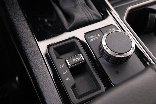 2024 Toyota Tundra 4WD SR5