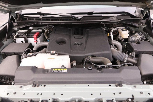 2024 Toyota Tundra 4WD SR5