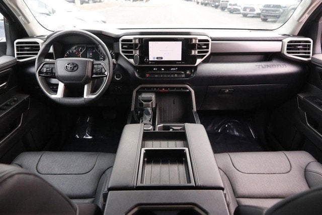 2024 Toyota Tundra 4WD SR5