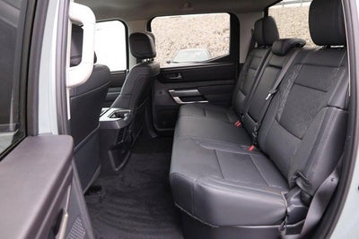 2024 Toyota Tundra 4WD SR5