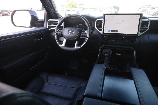 2023 Toyota Tundra 4WD Platinum