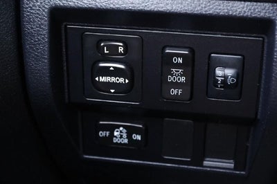2017 Toyota Tundra 4WD SR5