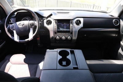 2017 Toyota Tundra 4WD SR5