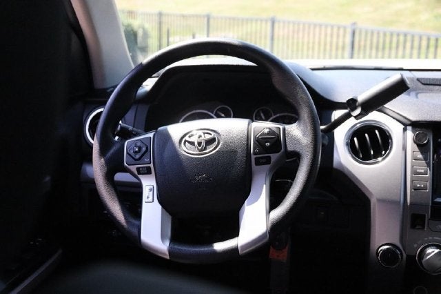 2017 Toyota Tundra 4WD SR5