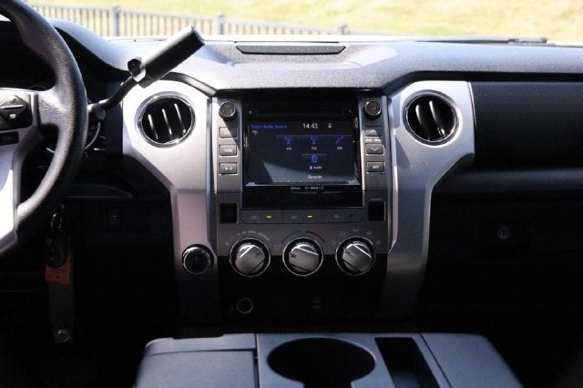 2017 Toyota Tundra 4WD SR5