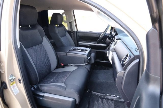 2017 Toyota Tundra 4WD SR5
