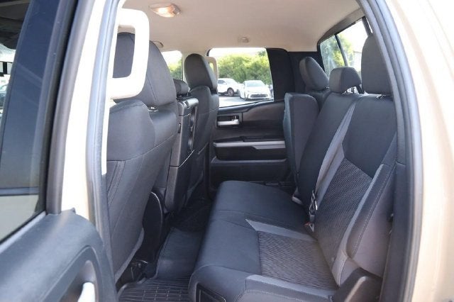 2017 Toyota Tundra 4WD SR5