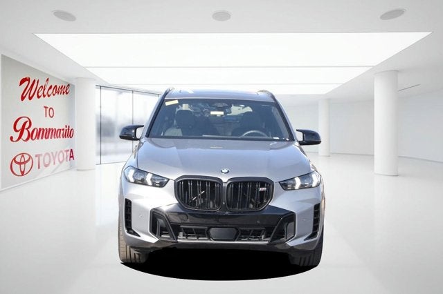 2025 BMW X5 M60i