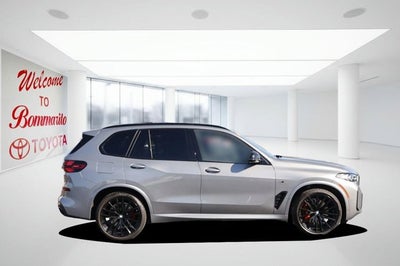 2025 BMW X5 M60i