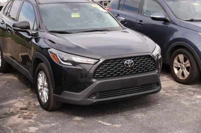 2025 Toyota Corolla Cross LE